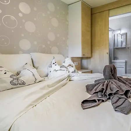 Semesterbostad Mobile Luxury Premium-2 By Interhome Pula