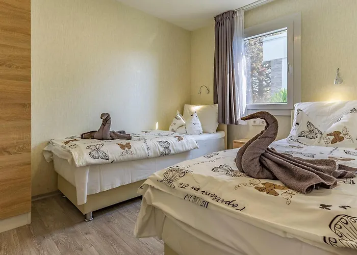 Mobile Luxury Premium-2 By Interhome Ferienhaus Pula
