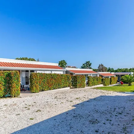 Luxury Premium-2 By Interhome