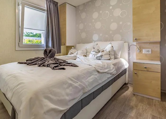 Mobile Luxury Premium-2 By Interhome